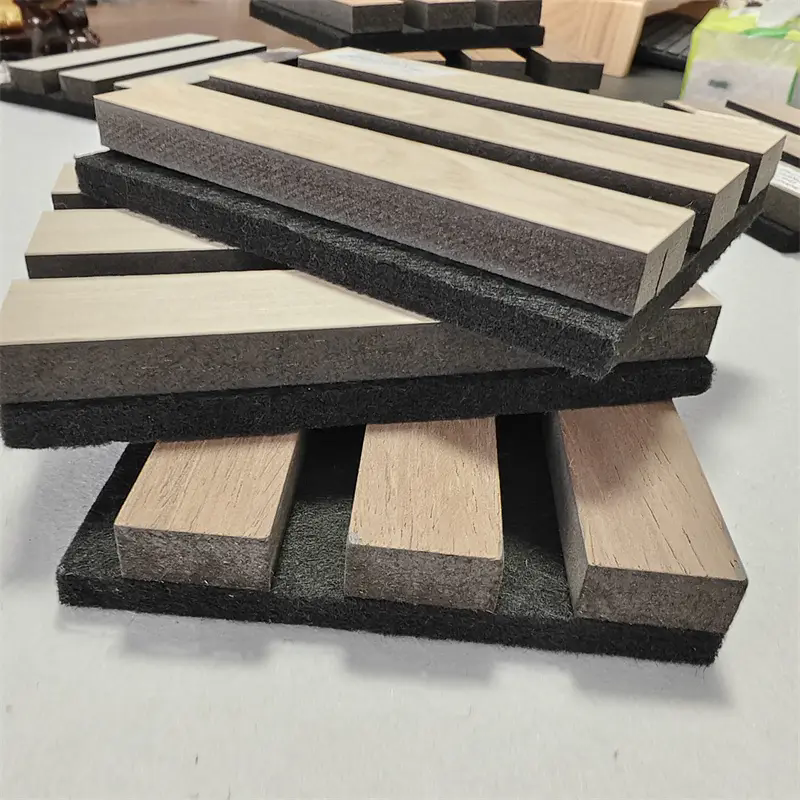 Какво прави висококачествените акустични панели основни за контрол на шума?